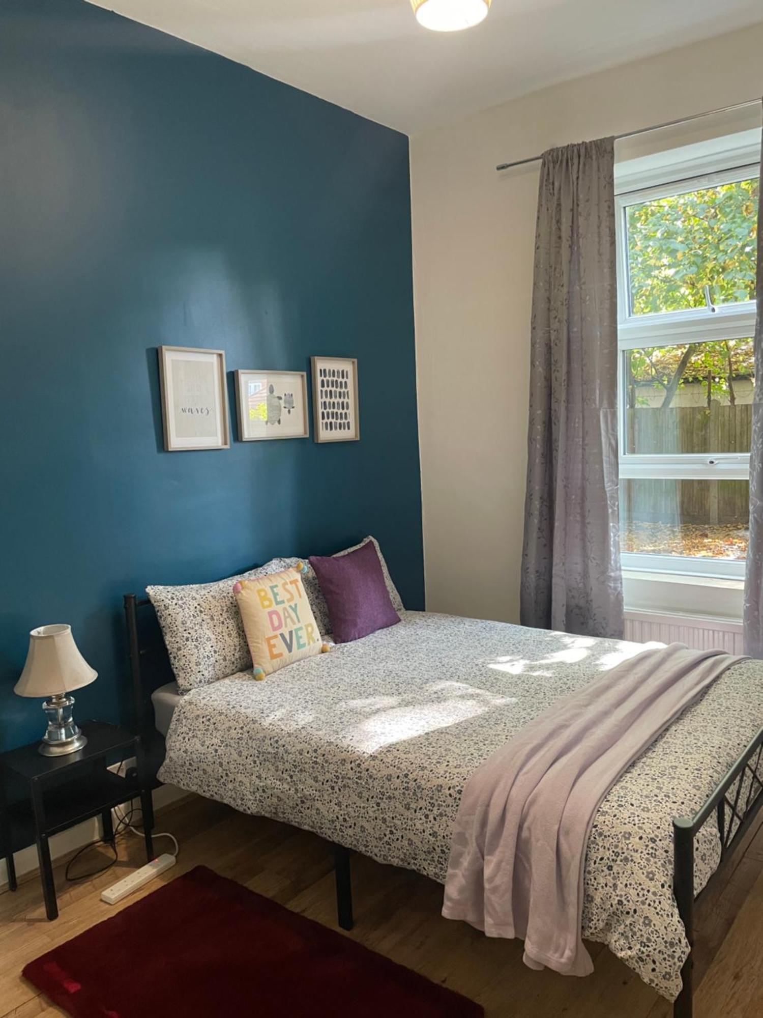 Contemporary Private Rooms Near Central Лондон Экстерьер фото